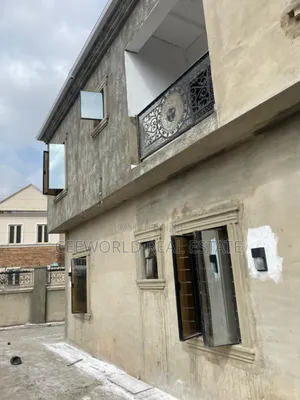 2bdrm Apartment in Adeoje Estate, Akala Express for rent