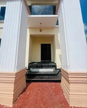 5bdrm Duplex in Kolapo Ishola Gra, Akobo for rent