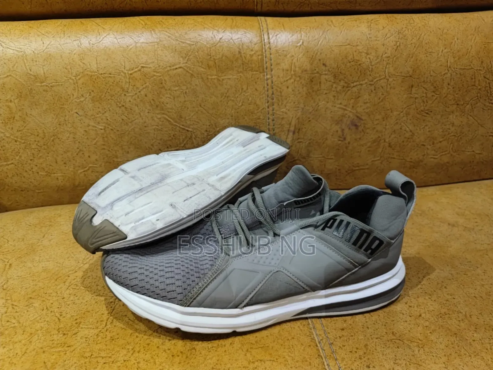 Used Puma Canvas 45
