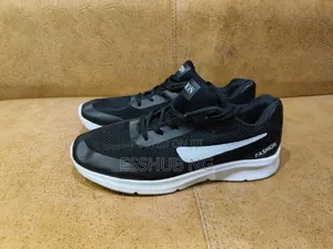 Used Fashion Canvas