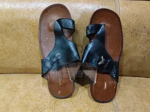 Used Original Leather Slippera