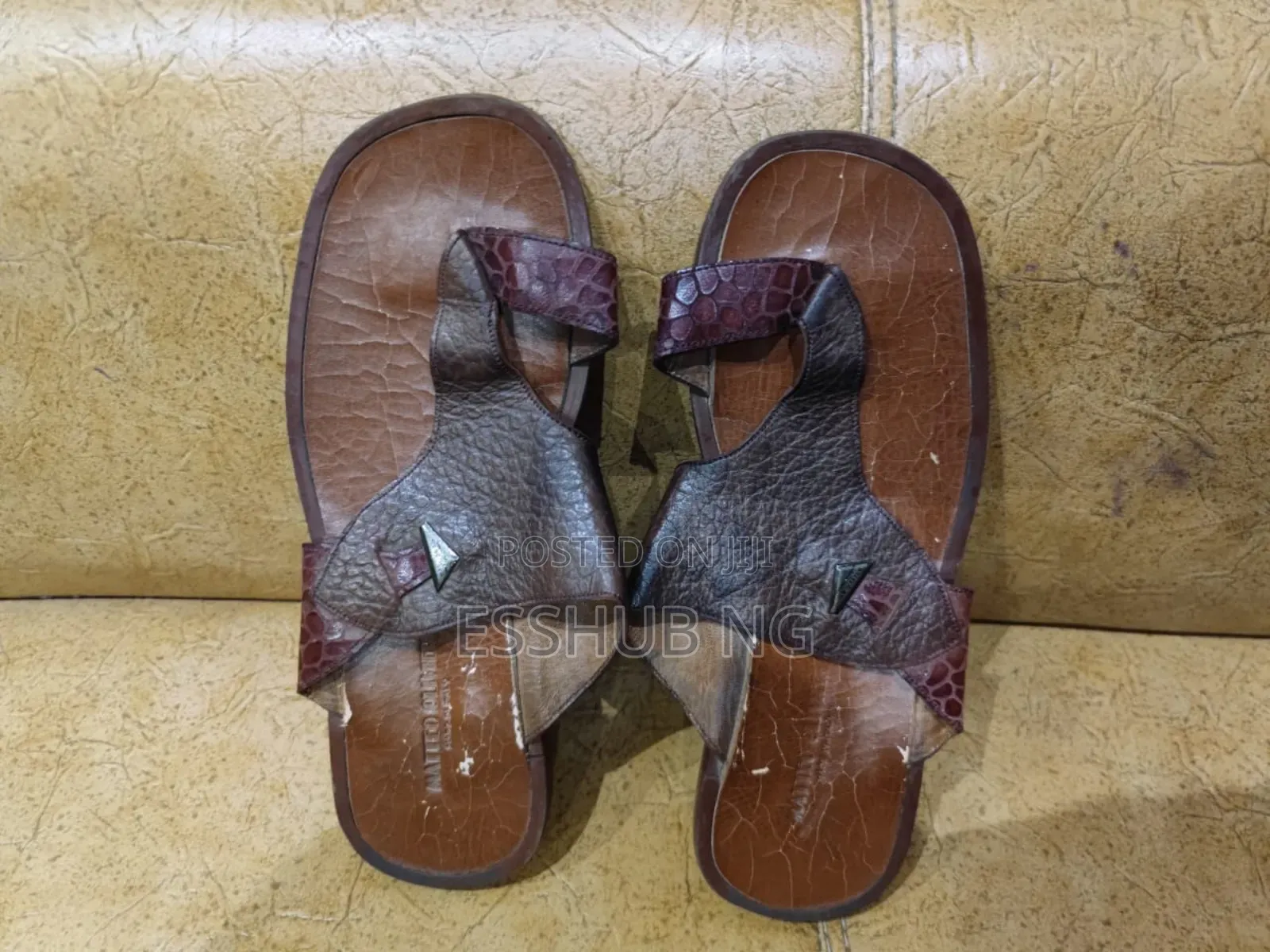 Used Original Leather Slipper