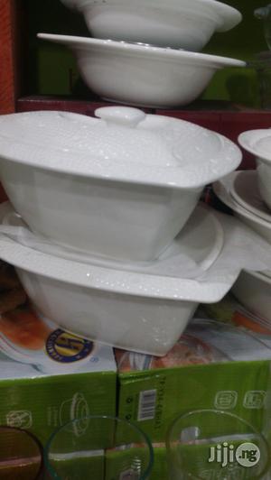 Breakable Serving Plate