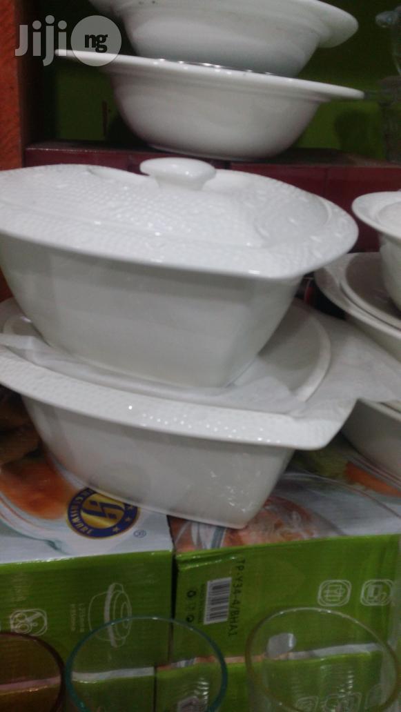 Breakable Serving Plate