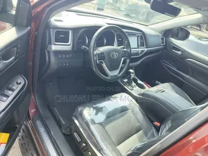 Toyota Highlander Limited Platinum 4x4 V6 (3.5L 6cyl 8A) 2018 Red