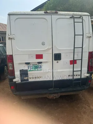 Peugeot Boxer 2005 White