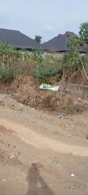 20 Plots Together at Owode Oba Ile