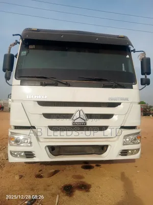 10 Tyres Howo 371 Truck Head