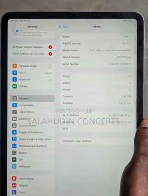 Apple iPad Pro 11 (2020) 256 GB Gray