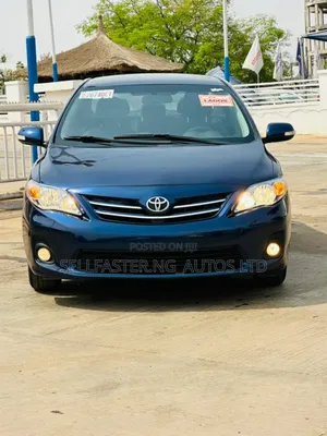Toyota Corolla 2012 Blue