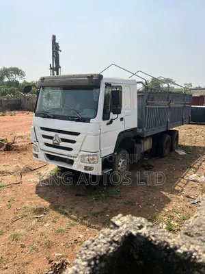 Howo 10-Tyre Sided Truck