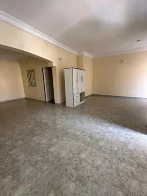 3bdrm Apartment in Around Whyte Scape for rent