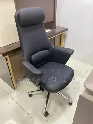 Imported Executive Office Swivel Chair Black