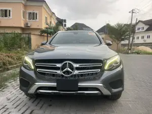 Mercedes-Benz GLC-Class 2018 Gray