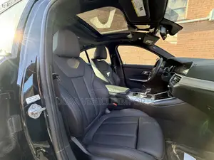 BMW 330i 2021 Black