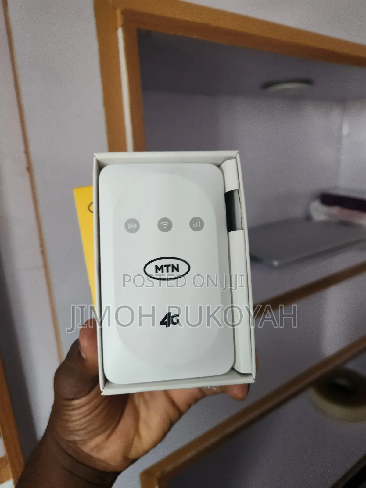 Universal Mifi
