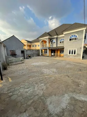 3bdrm Apartment in Orange Gate Oluyole for rent