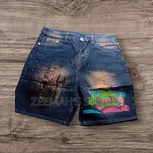 Short Jeans