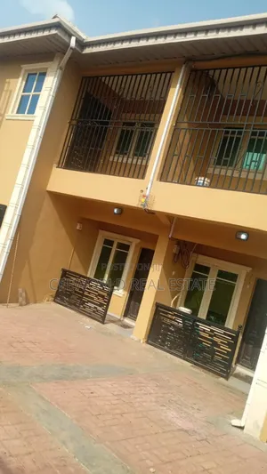 2bdrm Apartment in Asaaju Estate, Akala Express for rent