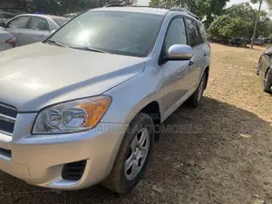 Toyota RAV4 2.5 4x4 2012 Silver