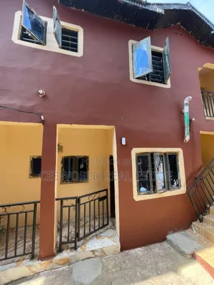 2bdrm Apartment in Oke Itunu Mokola, Ibadan for rent
