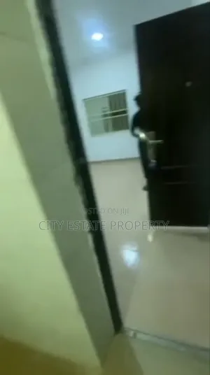 1bdrm Block of Flats in City Estate, Dawaki for rent