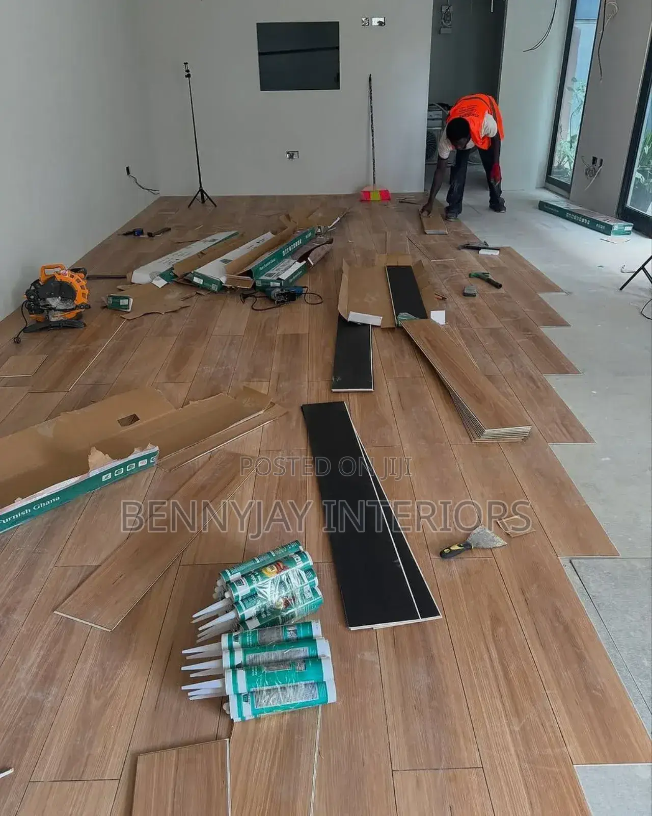 Vinyl Tiles High-Quality