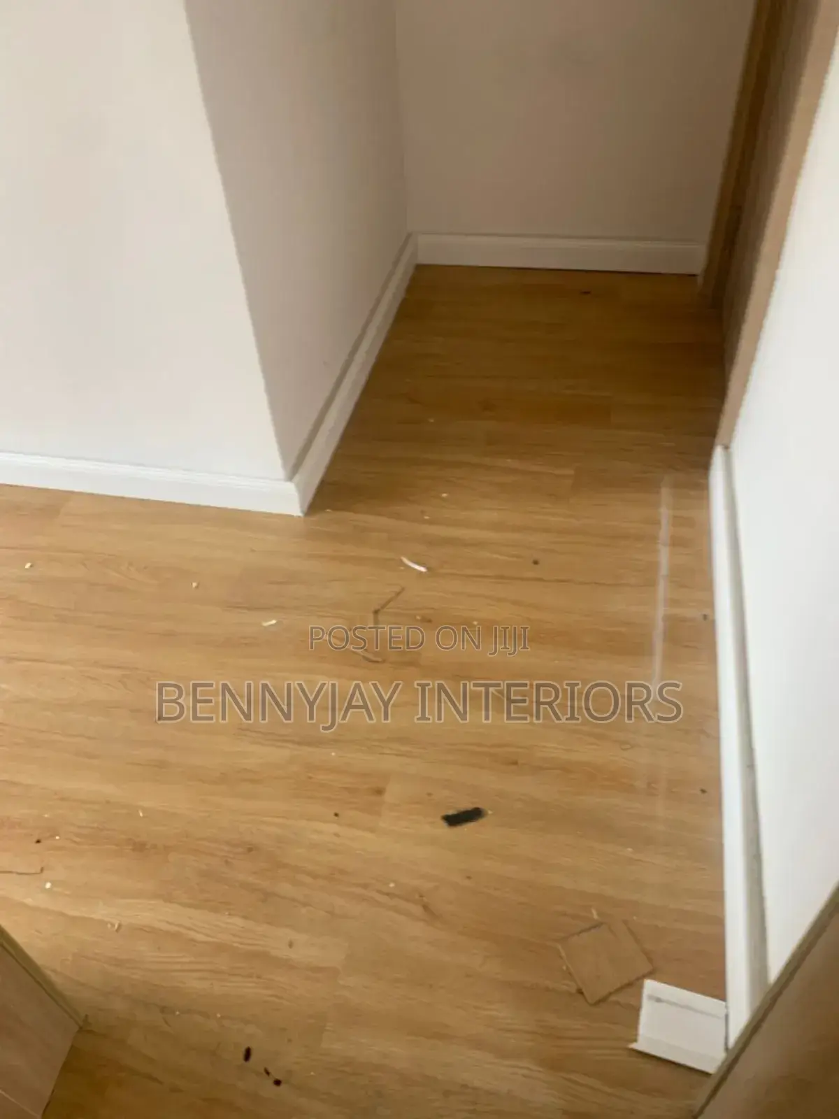 Vinyl Tiles High-Quality