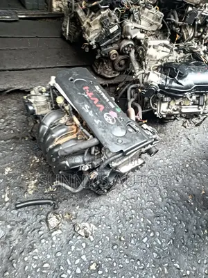 Toyota 2.4l 2az-Fe Engine.
