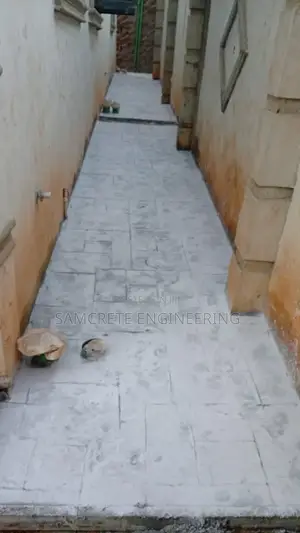 Integrated Stamp Floor