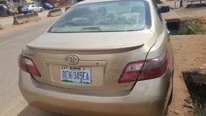 Toyota Camry 2008 Gold