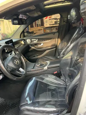 Mercedes-Benz GLC-Class 2018 White