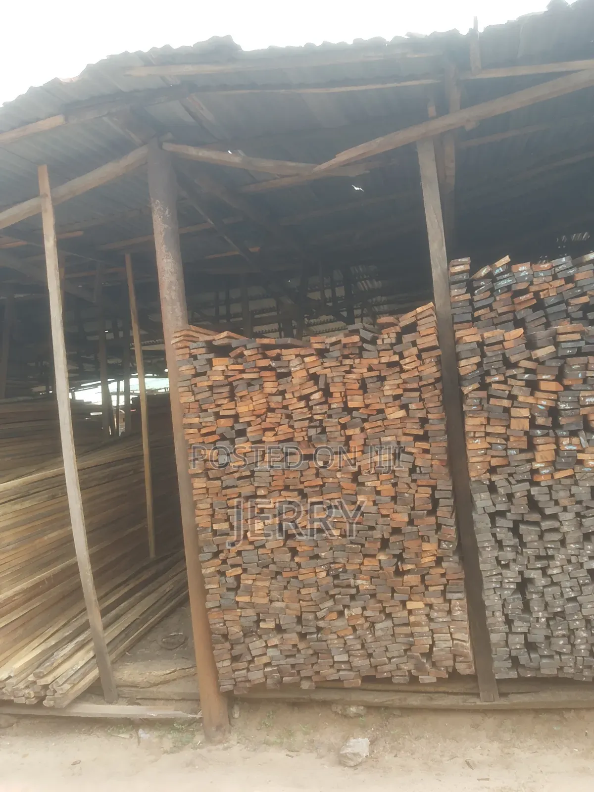 I Sell Wood for Roofing (Timber)