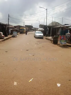 6bdrm Bungalow in Ayobo for sale