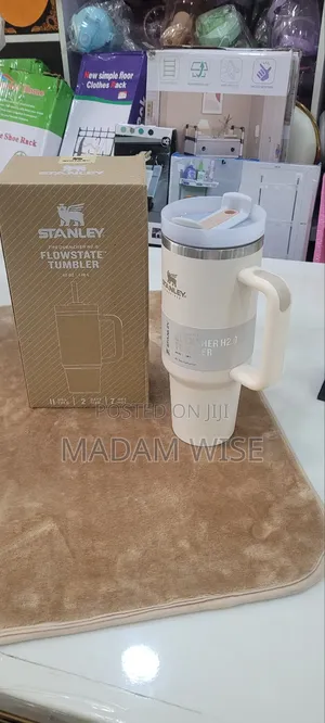 Stanley Cup , ( the Flow State. Quencher H2.0 Tumbler) Stay Hydrated