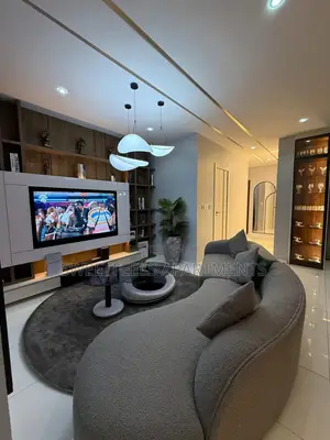 Cozy 2 Bedroom Apartment