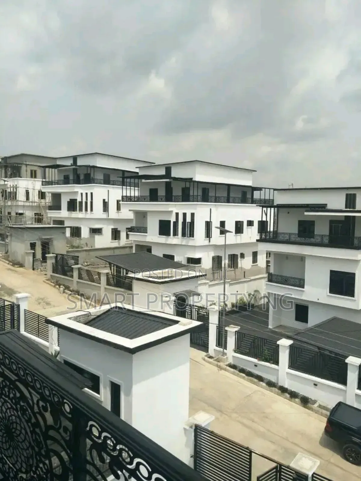 5bdrm Duplex in Smart Property Ng, Calabar for sale