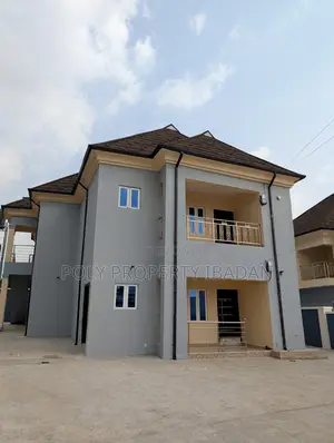 2bdrm Block of Flats in Olive Garden, Wisdom, Ibadan for rent