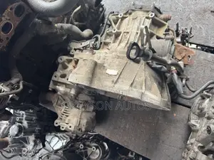 Automatic Transmission Gearbox For Nissan Xtrail 2001-2005 Model  4x4