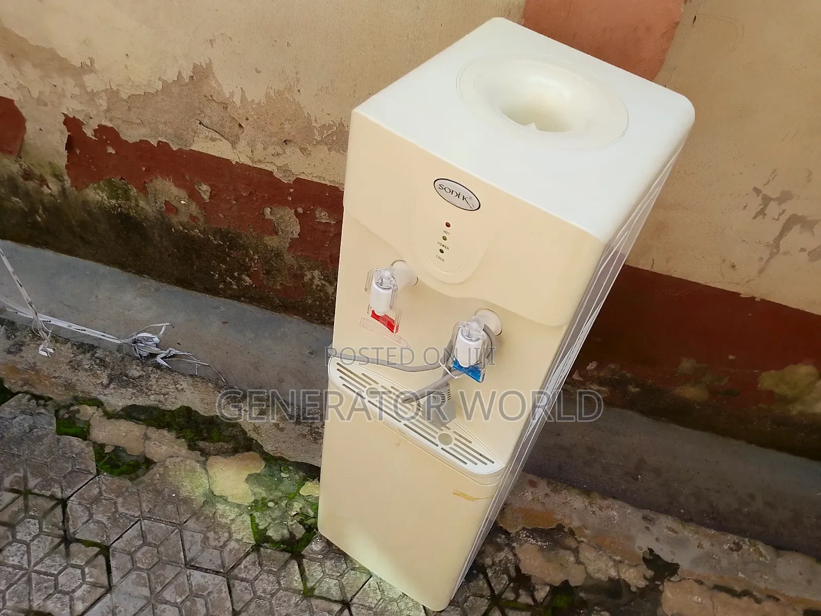 Sonik Water Dispenser Hot and Cold Type