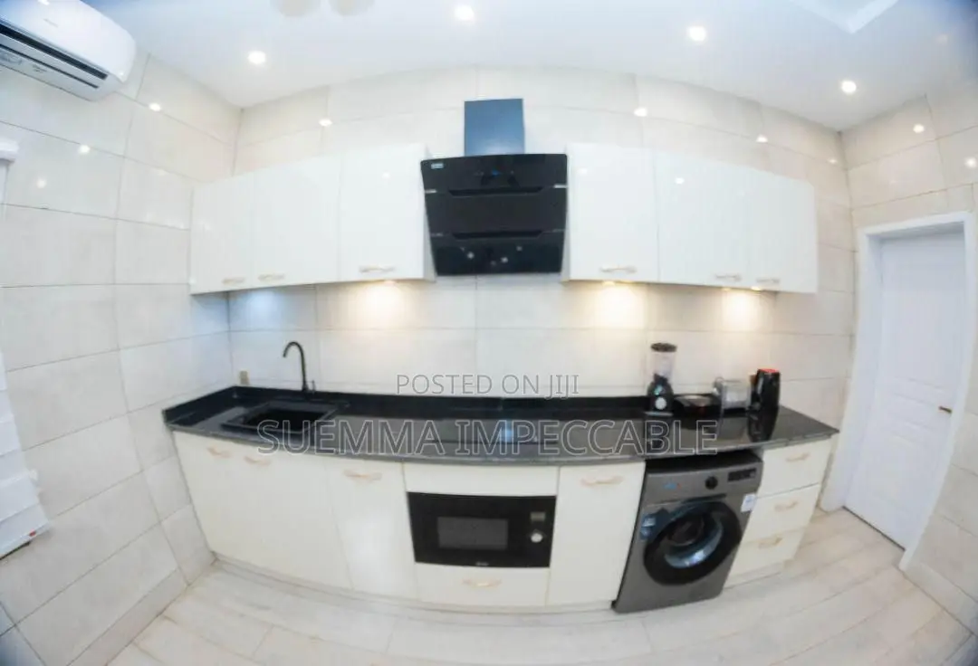 4 Bedroom Apartment- Shortlet