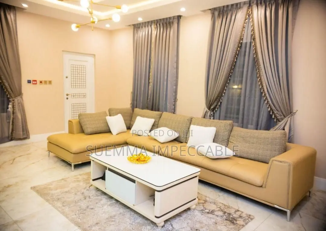 4 Bedroom Apartment- Shortlet