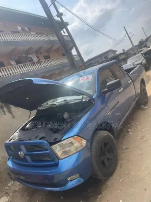 Dodge RAM 2011 Blue