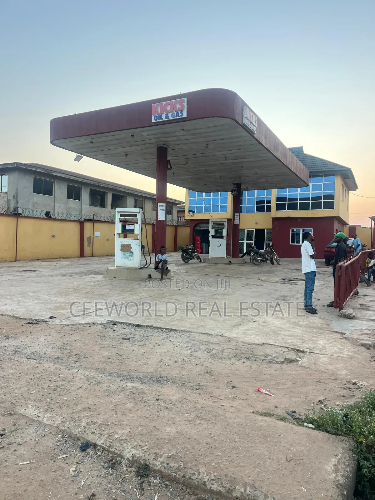 Filling Station for Sale at Academy Olomi Olunde Off Lagos Ibadan ...
