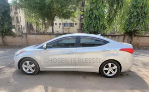 Hyundai Elantra Limited 2012 Blue