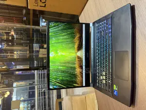 Laptop MSI Katana 15 16GB Intel Core I7 SSD 512GB