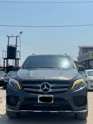 Mercedes-Benz M Class ML 350 4Matic 2012 Gray