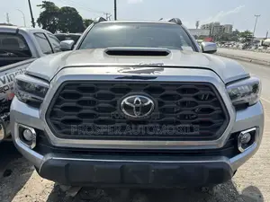 Toyota Tacoma TRD Sport 2022 Silver