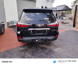 Lexus LX 570 AWD 2019 Black