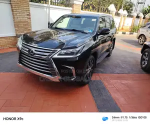 Lexus LX 570 AWD 2019 Black